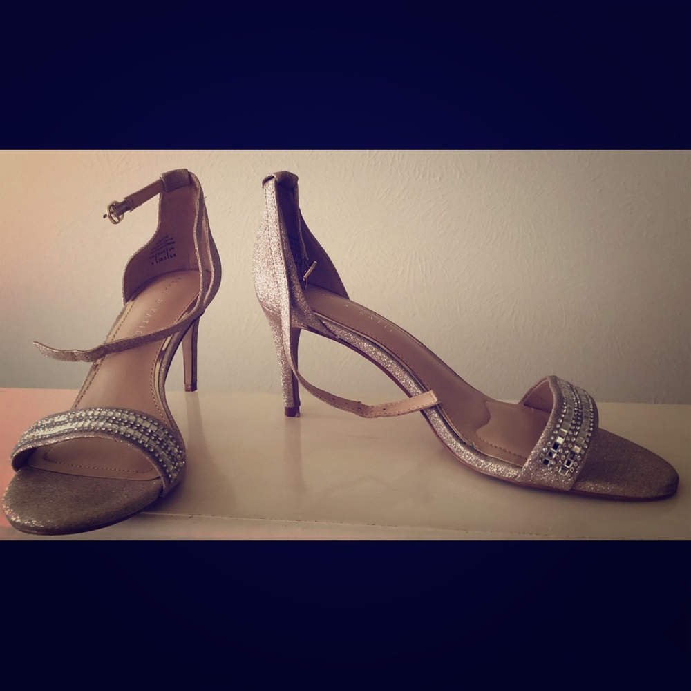 Glitter gold heels